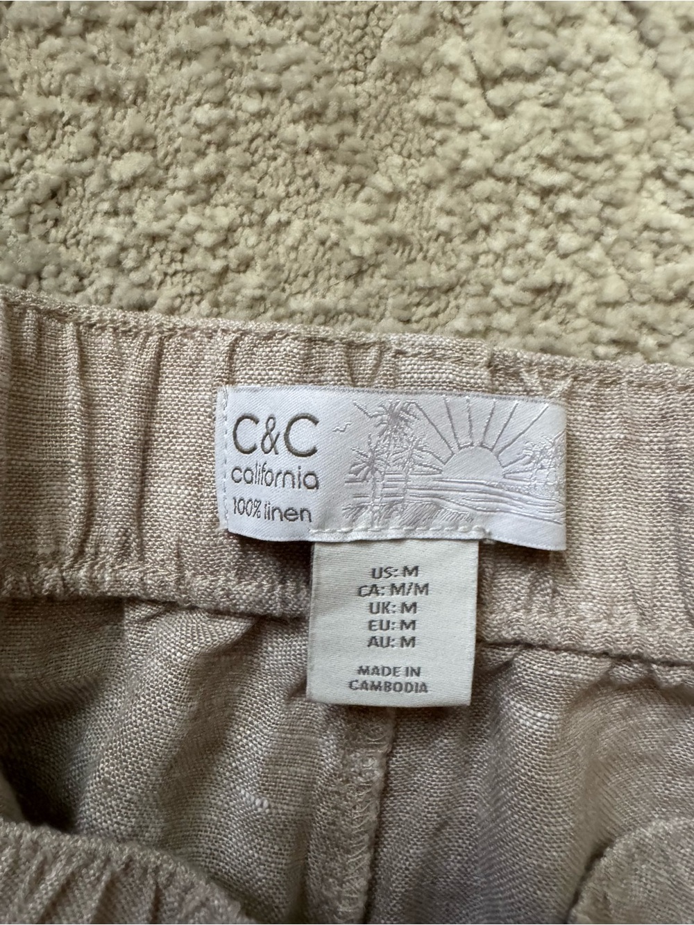 C&C women’s linen shorts - Picture 3 of 3